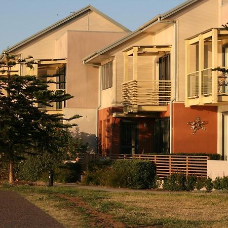 Newcastle Harbourside Terraces Apartment Luaran gambar